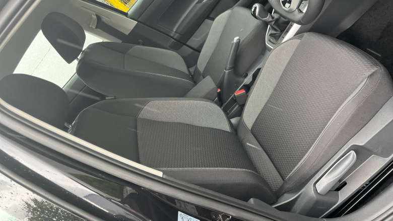 Volkswagen Polo 1.0 Life 5dr Petrol Hatchback